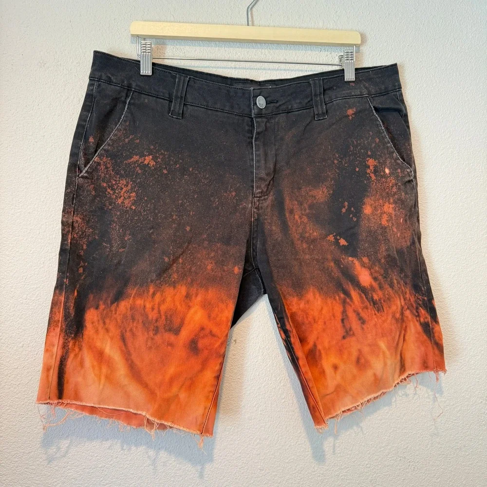 RSQ London Skinny Chino Shorts Mens 36 Black Orange Bleach Dip Dye Raw Hem Flame